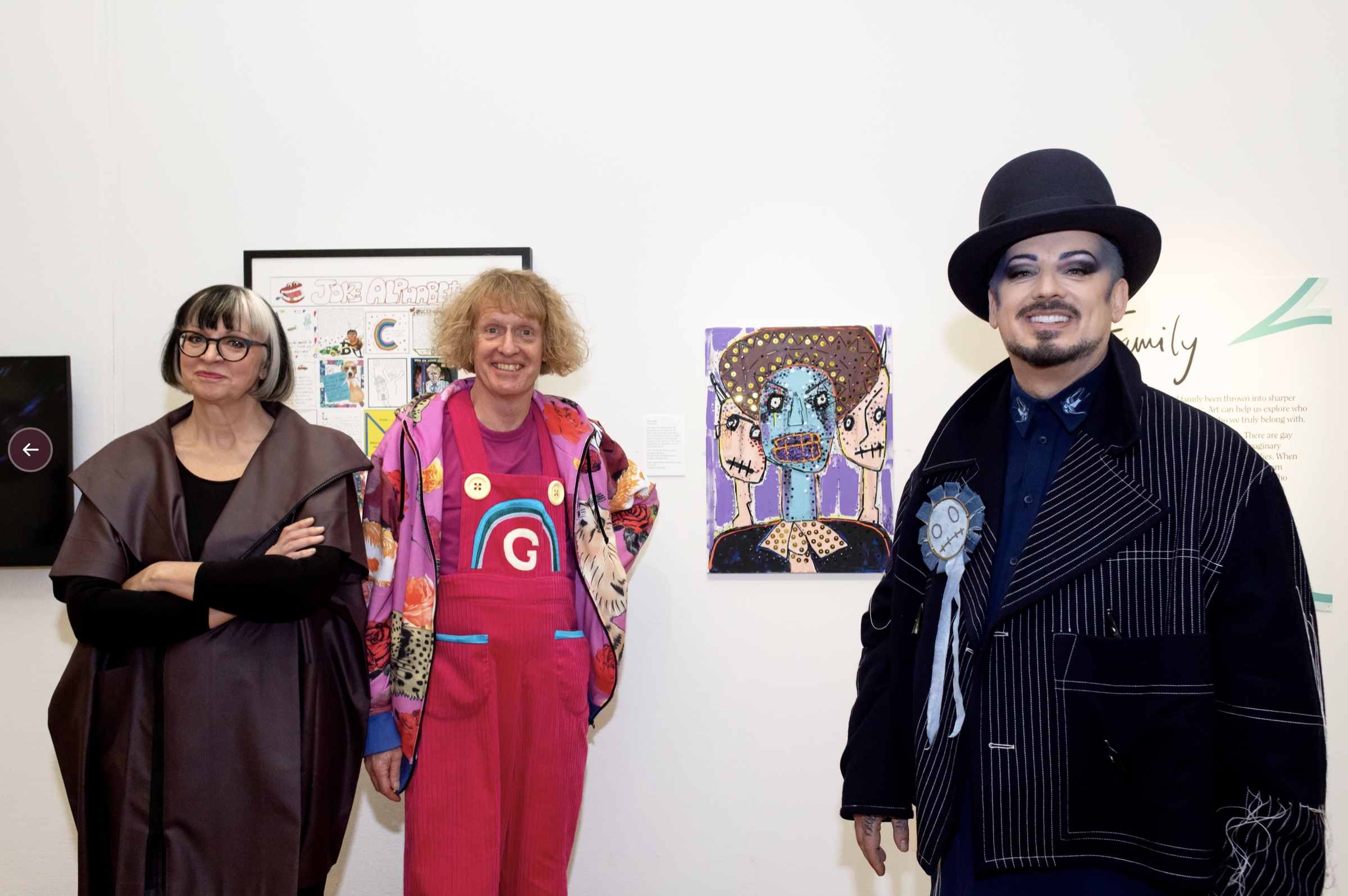 Boy George standing with Grayson Perry and Philippa Perry at Grayson's Art Club exhibition at Bristol Museum 2022
